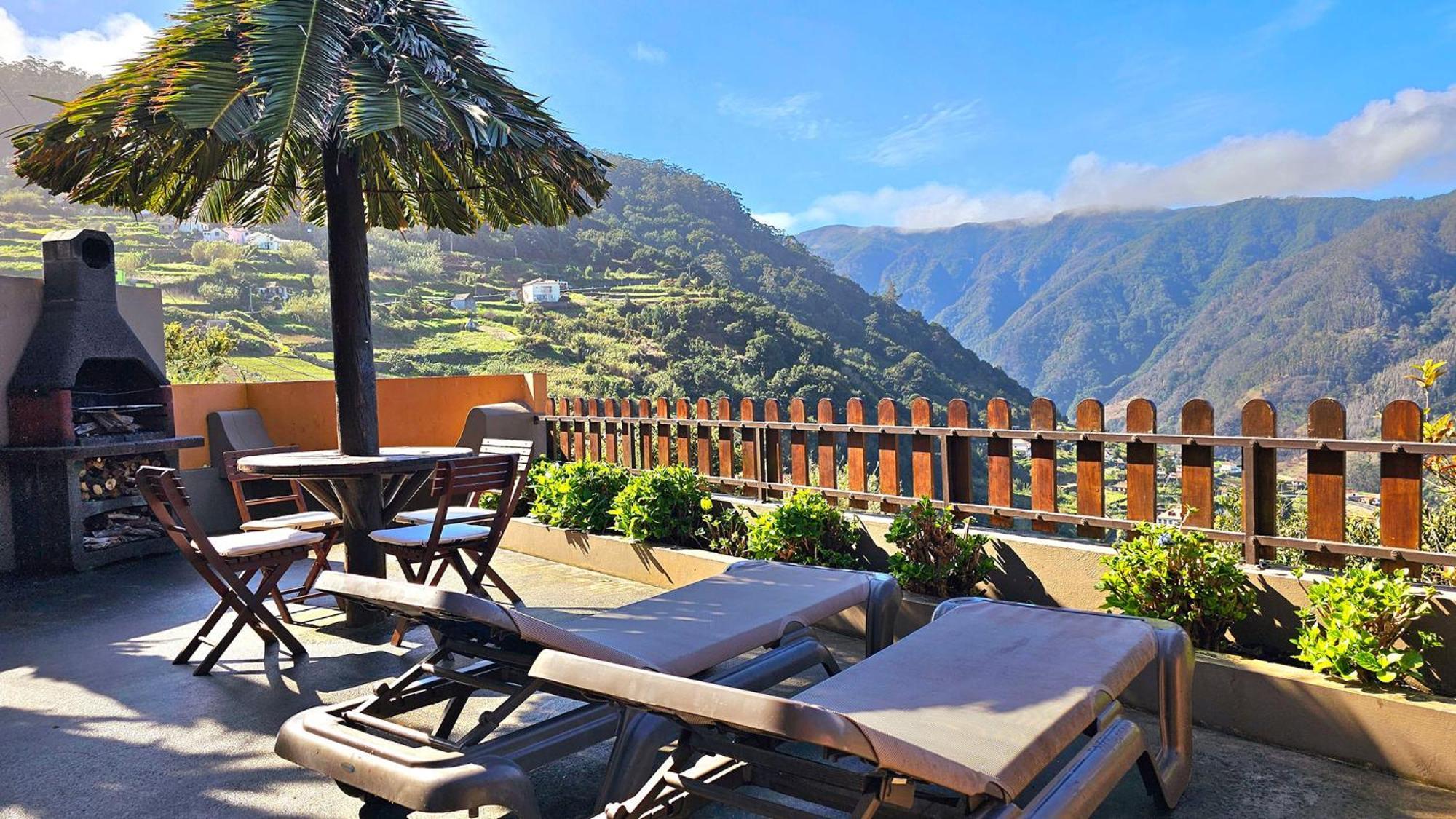 Refugio Da Ribeira Villa Porto Moniz Exteriör bild